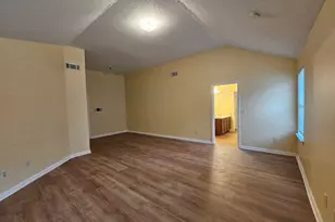 206 Southwind Ln, Newnan, GA 30265 - Photo 34