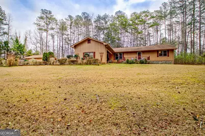 354 Woodcrest Drive, Sharpsburg, GA 30277 - Photo 1