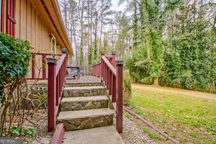 354 Woodcrest Dr, Sharpsburg, GA 30277 - Photo 10