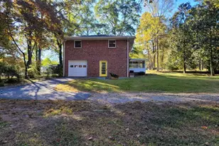 1204 Jefferson Hwy, Winder, GA 30680 - Photo 6