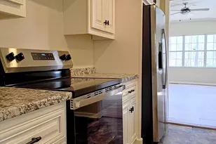 624 Thompson Rd, Swainsboro, GA 30401 - Photo 4