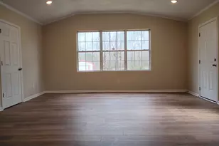 624 Thompson Rd, Swainsboro, GA 30401 - Photo 14