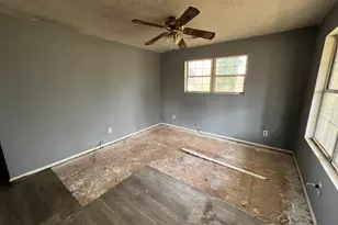 12 Bonaire St, Cartersville, GA 30120 - Photo 2