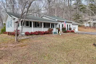 488 Pinebrook Dr, Blairsville, GA 30512 - Photo 2