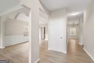 82 Bantry Park Dr, Newnan, GA 30263 - Photo 4