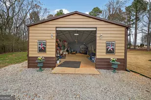 195 Surrey Chase Dr, Social Circle, GA 30025 - Photo 6