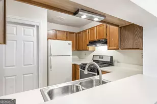 3184 Long Iron Dr, Lawrenceville, GA 30044 - Photo 16