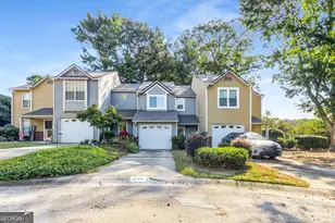 3184 Long Iron Dr, Lawrenceville, GA 30044 - Photo 2