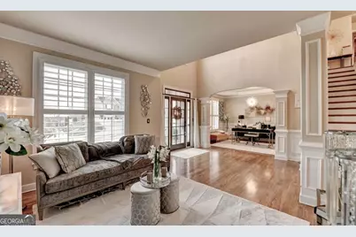 302 Double Gate Way, Sugar Hill, GA 30518 - Photo 6