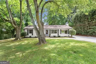 3635 Admiral Dr, Atlanta, GA 30341 - Photo 2