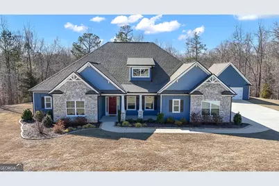 297 Walden Pond Trail, Senoia, GA 30276 - Photo 4