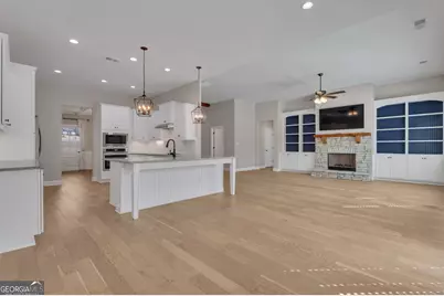 297 Walden Pond Trail, Senoia, GA 30276 - Photo 18