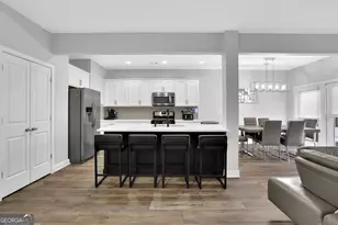 2850 Maple Park Pl, Cumming, GA 30041 - Photo 6