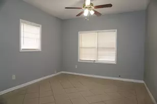 504 Pinecrest Dr, Riverdale, GA 30274 - Photo 12