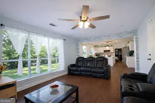 8408 Willows Way, Riverdale, GA 30274 - Photo 10