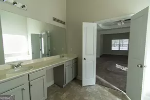 2698 Lower Vlg Dr, Ellenwood, GA 30294 - Photo 12