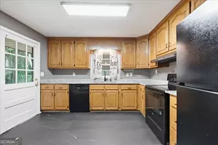 2554 Delano Dr, Macon, GA 31204 - Photo 4