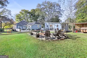 215 Johnson St, Hogansville, GA 30230 - Photo 2