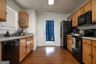 213 Sidney Lanier Ave, Athens, GA 30607 - Photo 2