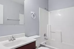 360 N 19th St, Griffin, GA 30223 - Photo 12