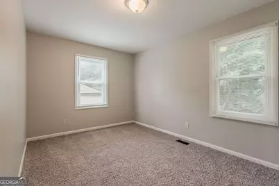3633 Bunker Hill Drive SW, Atlanta, GA 30331 - Photo 22