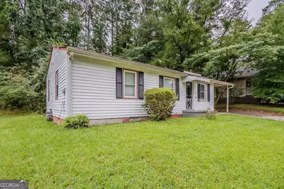 3633 Bunker Hill Drive SW, Atlanta, GA 30331 - Photo 2