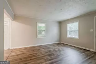 3633 Bunker Hill Dr SW, Atlanta, GA 30331 - Photo 14