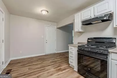 3633 Bunker Hill Drive SW, Atlanta, GA 30331 - Photo 10
