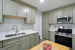 1456 Rockview Ln, Loganville, GA 30052 - Photo 66