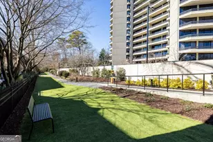 2660 Peachtree Rd NW, Atlanta, GA 30305 - Photo 40