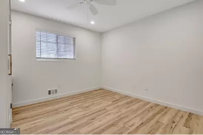 183 Pine Street NE, Fairburn, GA 30213 - Photo 56