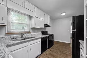 4640 City View Dr, Forest Park, GA 30297 - Photo 4