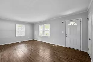 4640 City View Dr, Forest Park, GA 30297 - Photo 2