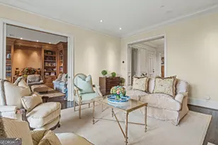 3657 Peachtree Rd NE, Atlanta, GA 30305 - Photo 10