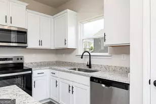 253 Egret Ct, Jefferson, GA 30548 - Photo 10