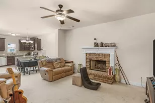 113 Truman Ct, Jackson, GA 30233 - Photo 2