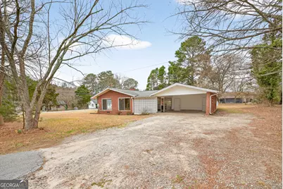 236 6th Avenue, Winder, GA 30680 - Photo 4