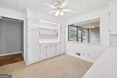 236 6th Avenue, Winder, GA 30680 - Photo 16