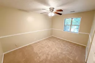 105 Vineyard Pond Dr, Norcross, GA 30071 - Photo 4