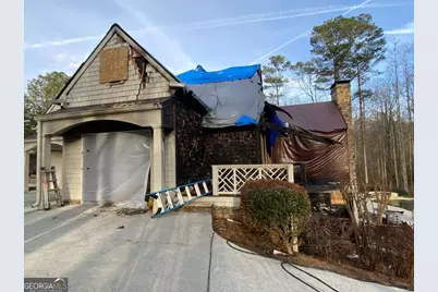 2135 Clay Drive, Sandy Springs, GA 30350 - Photo 6