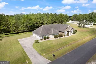 190 Lakes Dr, Brunswick, GA 31523 - Photo 34