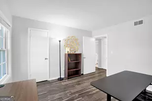 725 Dalrymple Rd, Atlanta, GA 30328 - Photo 14