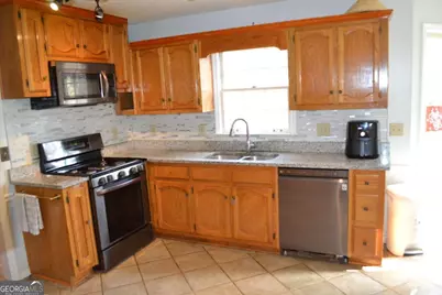 1530 N Milford Creek Lane SW, Marietta, GA 30008 - Photo 6