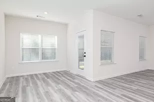 419 Sunfish Cir, Jefferson, GA 30548 - Photo 10