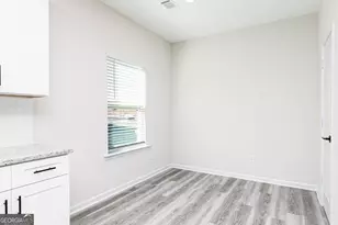 292 Sunfish Cir, Jefferson, GA 30549 - Photo 6