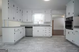 215 Lenox Rd, Athens, GA 30606 - Photo 16