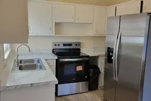 2907 Sylvan Rd, East Point, GA 30344 - Photo 8