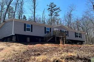 567 Suttles Rd, Martin, GA 30557 - Photo 1