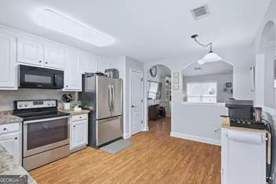 228 Falling Leaf Lane, Winder, GA 30680 - Photo 10