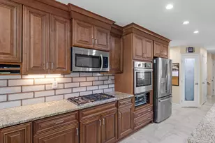 813 Clifton Ridge, McDonough, GA 30253 - Photo 6